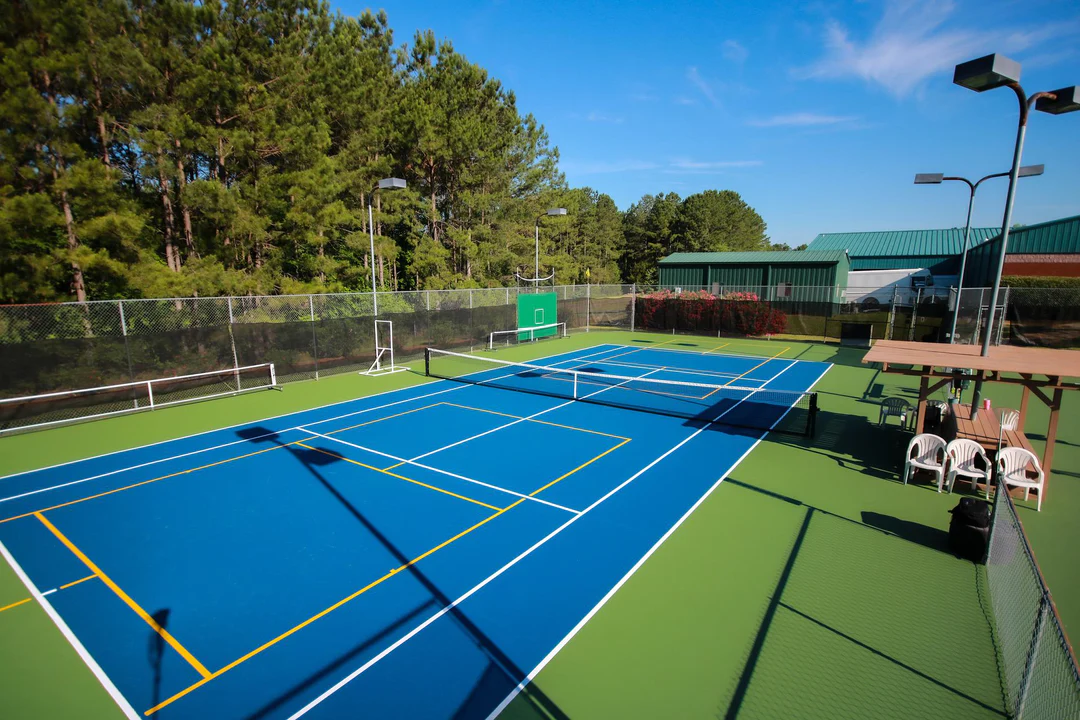 Tennis vs Pickleball: The Main Differences Between Pickleball and Tennis